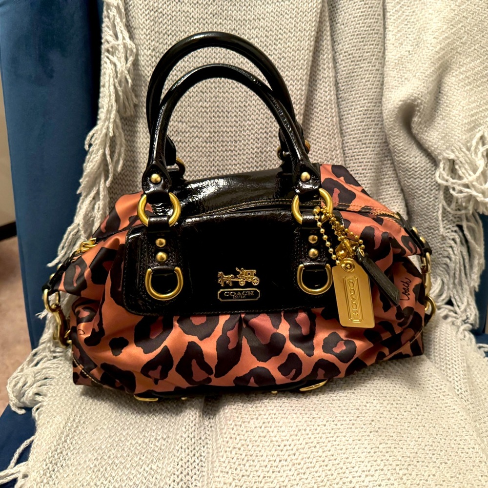 👜Coach Satin Leather Leopard Ocelet Purse 🛍️